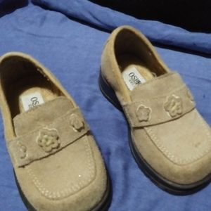 Oshkosh toddler girls shoes size 5
